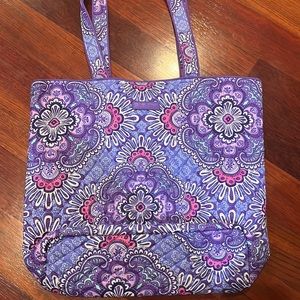 Super cute Vera Bradley Tote Bag!!!